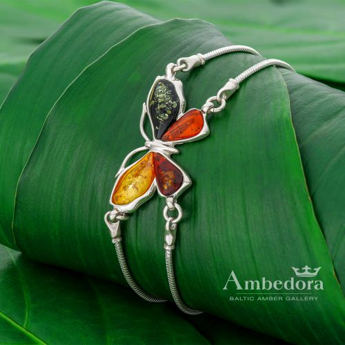 3_2861ade001_colorbg_silver_butterfly_chain_bracelet