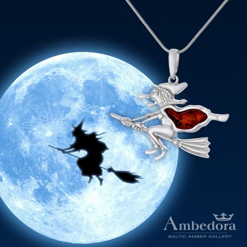 3_2989ade001_colorbg_witch_necklace